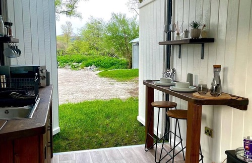 St Austell Apartamento | Trethowels Grey Hidden hut
