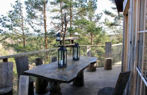 Halden Chalet De Esquí | Tretopphytter På Grensen - Elghytta med robåt og gjeddefiske