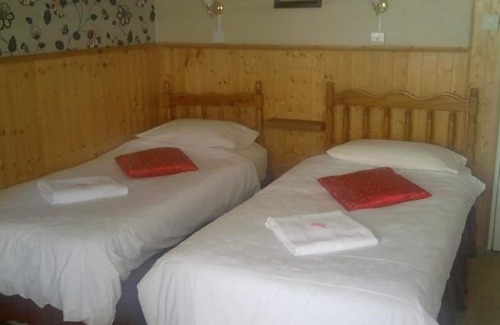 Douglas Hotel | Trevelyan