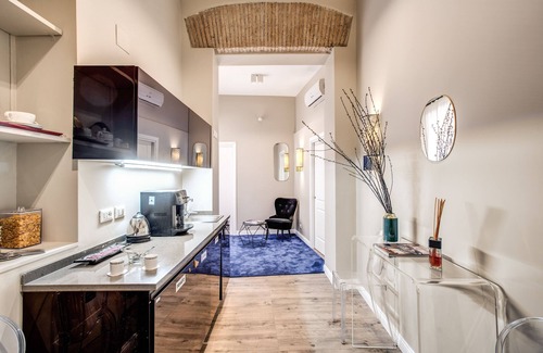 Rione III Colonna Hotel | Trevispagna