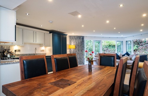 St Austell Cabaña | Trewhiddle Villa 16 - un trewhiddle con capacidad para 7 personas en 4 habitaciones