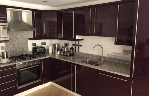St Austell Cabaña | Trewhiddle Villa 19 - un trewhiddle con capacidad para 7 personas en 4 habitaciones