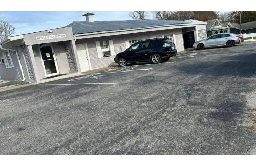 Spindale Hotel | Tri-City Motel by OYO Forest City Spindale