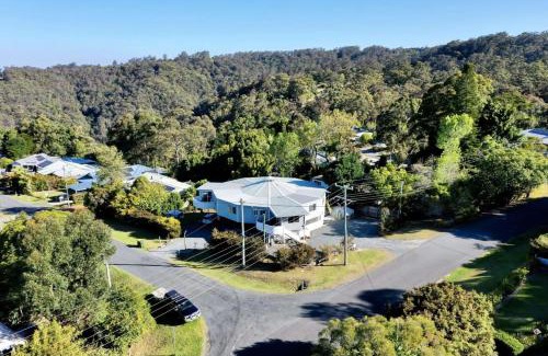 Eagle Heights Casa | Tri-Living with Coastal Views Tamborine Mountain