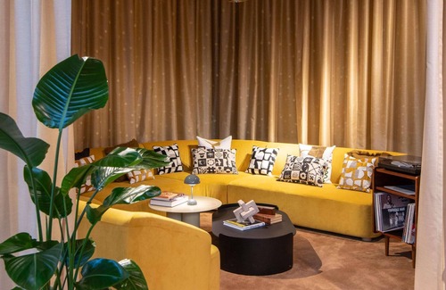Friedrichstadt Hotel | TRIBE Düsseldorf