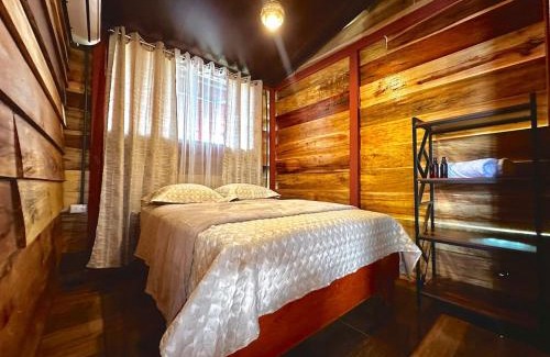 Barrio Dora Casa | Tribu Bungalow 4 Centrally located and comfortable