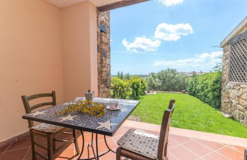 Monte Petrosu Apartamento | Trilo Monte Petrosu con giardino