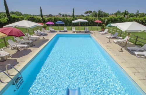 Orentano Apartamento | Trilocale by Interhome
