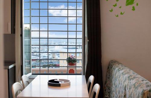 Varazze Apartamento | Trilocale in villa vista mare Apt 1