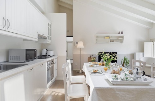 Polpenazze del Garda Apartamento | Trilocale 6 camas wi-fi piscina garaje (CIR 017145-CNI-00026)