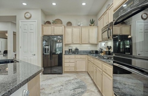 La Quinta Casa | Trilogy (55+)Spacious, Open and Private Home (30+days)
