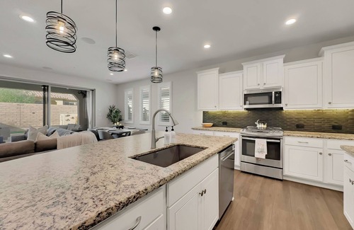 Vistancia Casa | Trilogy Vistancia 55+ with Amazing Spa and Firepit. Amenities Galore.