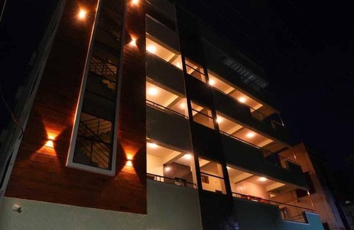 Tirupati Apartamento | Trimukha homestay