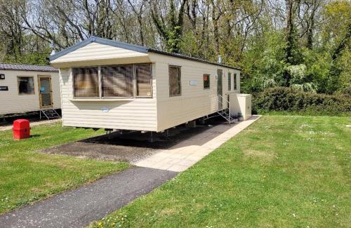 Bembridge Complejo | "Trinity" at Whitecliff Bay Isle of Wight- Yarborough View 4