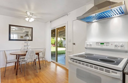Lodi Casa | Trinity Escape, Entire home, 3 bedroom, 2 bath near Lodi Lake