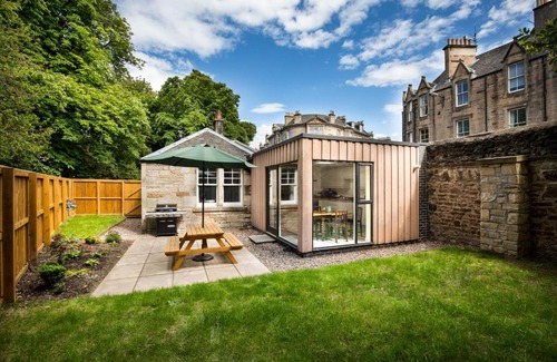 Trinity Cabina | Trinity Lodge - Home with Private Garden and Parking