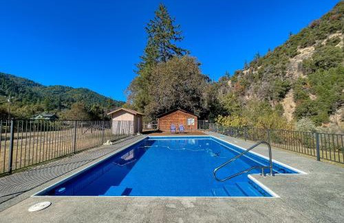 Willow Creek Casa | Trinity River Retreat