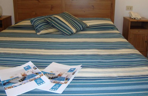 Sant'Angelo Casa | Tripla ST-Triple room-Ensuite with Shower