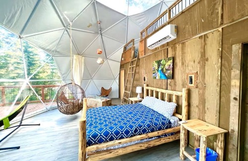 West Glacier Complejo | Triple G's Resort - Geodome 2