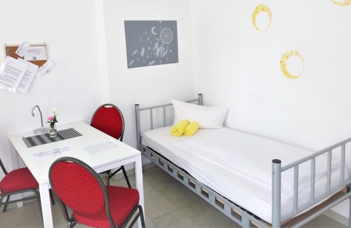 Mitte Apartamento | Triple-Confortable-Baño compartido-Zi 18