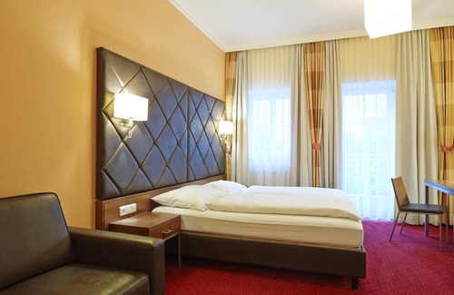 Maxglan Hotel | Habitación triple, no reembolsable - Villa Ceconi, hotel