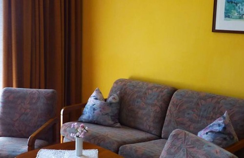 Ossiach Cabaña | Triple room with balcony and lake view - Hotel-Pension Brönimann