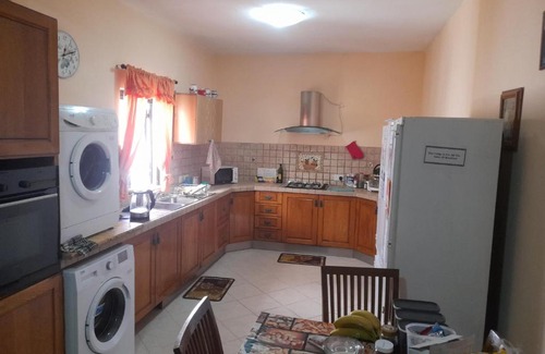 San Gwann Casa | Triple room with balcony