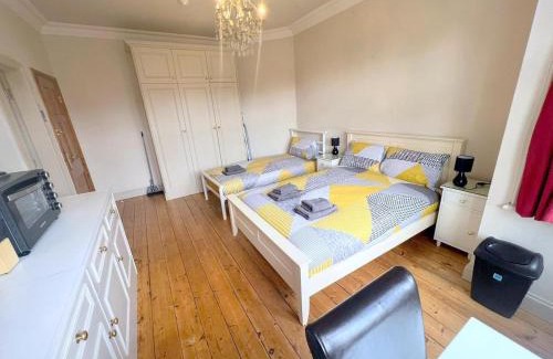 Sutton South Apartamento | Triple Studio in South London