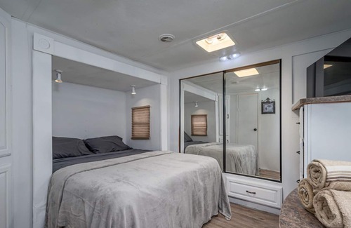 Tyler Casa | Triple W Sandpiper RV