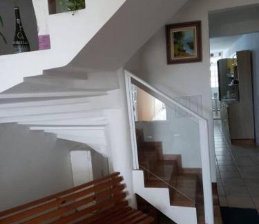 Pontal do Sul Casa | Triplex com vista pro mar
