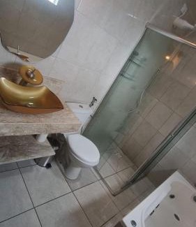 Guaratuba Casa | Triplex Confortável em Guaratuba-15 people