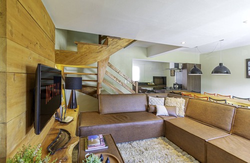 Centro Casa | Triplex con 3 apartamentos en Canela, cerca de la catedral de piedra