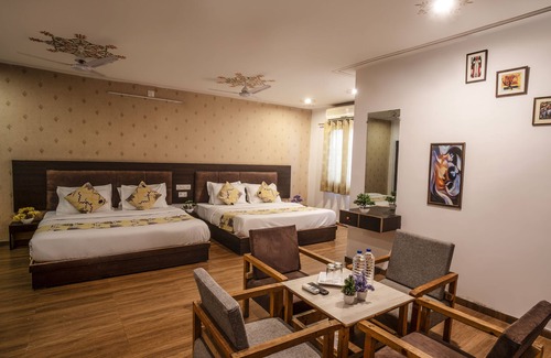 Udaipur City Centre Hotel | Tripli Hotels Arunoday Palace