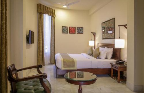 Udaipur City Centre Hotel | Tripli Hotels Shambhu Villas