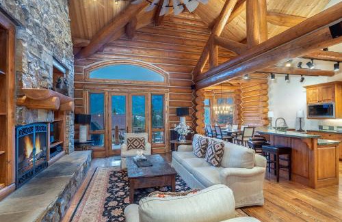 Mountain Village Villa | Tristant 125 by Exceptional Stays