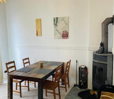 Troisdorf-West Apartamento | Troisdorf - City - EG - 58 Qm - 1 bis 3 Schlafplätze