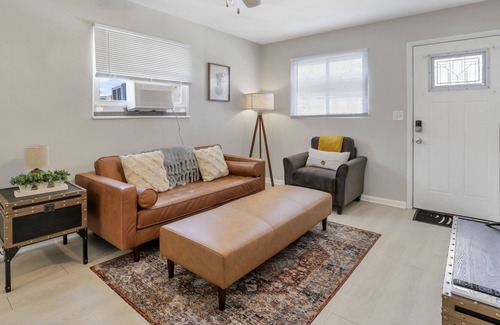 Franklin Park Casa | Trolley District Treasure/1 BR Apt