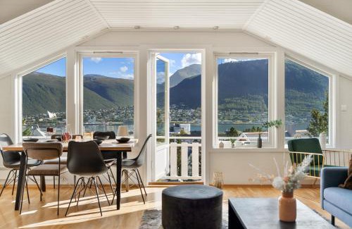 Tromso Apartamento | Tromsø Terrace - Top floor apartment with amazing views