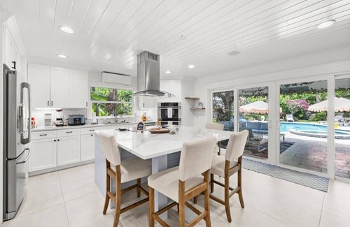 Braden River Casa | Trophy Fish, Family and Pet Friendly with backyard privacy!