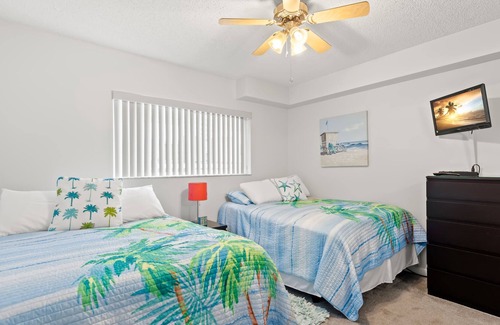 Madeira Beach Condominio | Tropic Breezes #4
