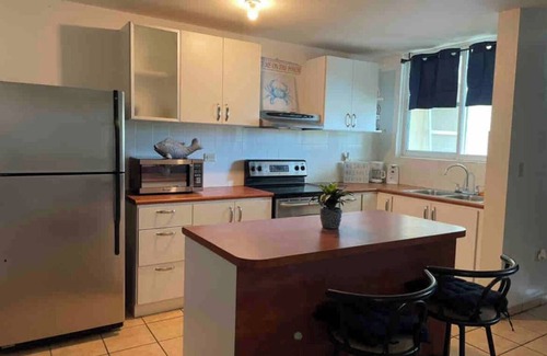 Cabo Rojo Apartamento | Tropical Breeze Combate Puerto Salinas