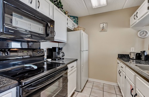 Ocean Cay Condominio | Tropical Condo with Spectacular Ocean Sunrises Views by RedAwning