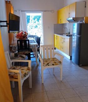 Las Terrenas Apartamento | Tropical Doña Mayra apartahotel