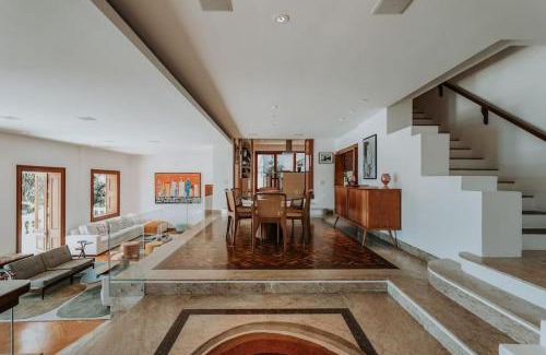 Sao Conrado Villa | Tropical Escape Next to Leblon (Villa Elis Regina)