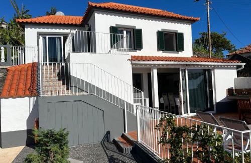 Arco da Calheta Casa | Tropical Garden