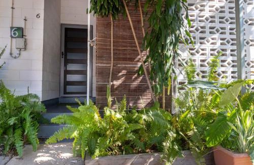 Parap Casa | Tropical Garden Villa 5 Mins From City Centre