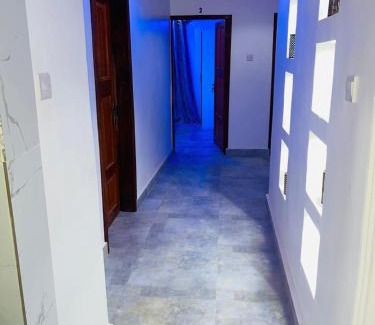 West Coast Division Apartamento | Tropical Getaway - Rooftop Apartment