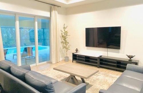 North Port Casa | Tropical getaway w heated pool near Mineral Springs, garage included