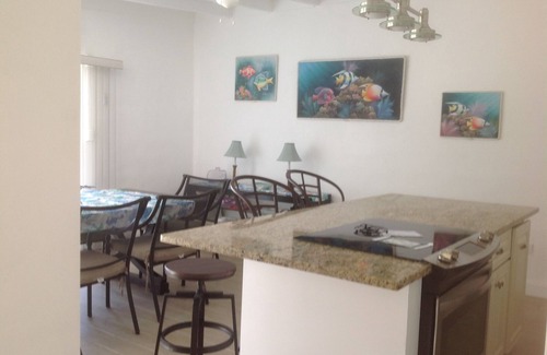 Key Colony Beach Casa | Tropical Keezeee Living ..