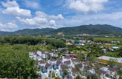 Si Sunthon Villa | Tropical Living in Private Pool 3BR Villa in New Residence LuxPride 4 L9
